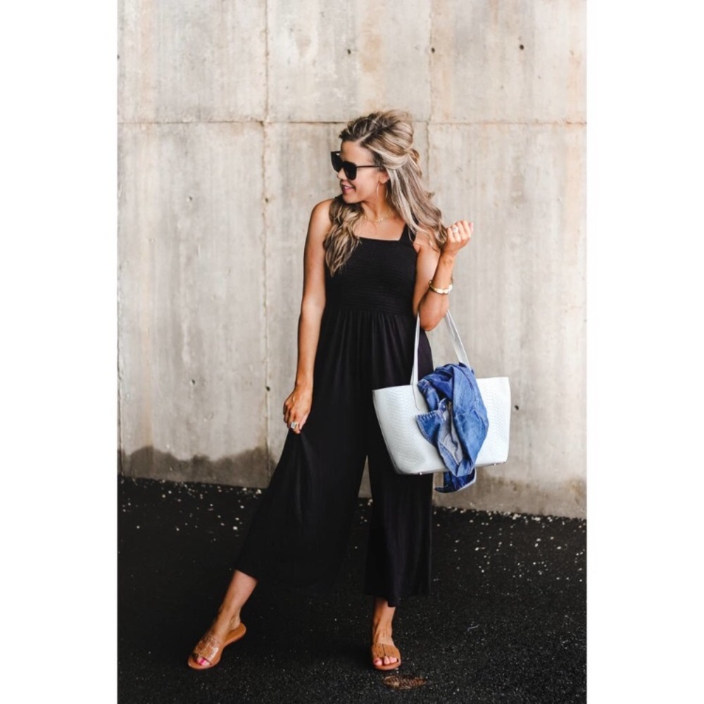 Loft Black Wide Leg Cropped Cotton Jumpsuit Size Small